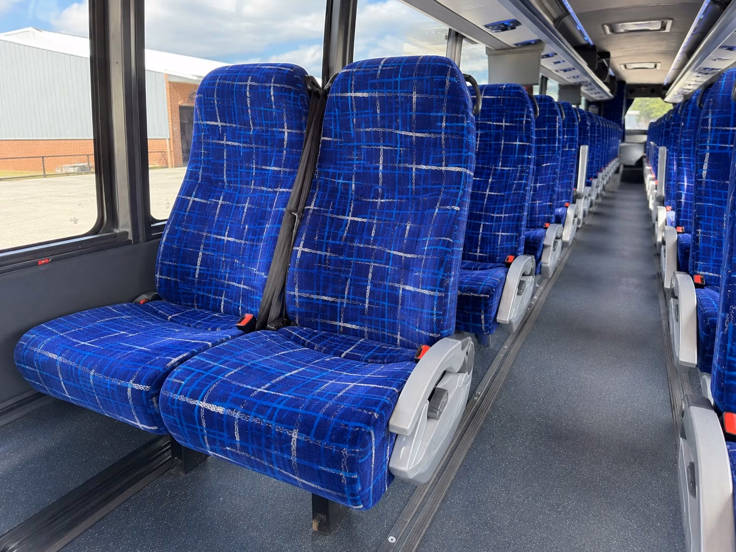 how trip distance and duration affect charter bus rental rates in san leandro